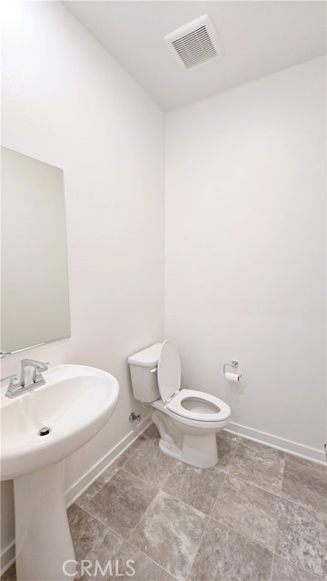 3942 Lavine Way, Corona CA: https://media.crmls.org/medias/67ceb22b-61c4-4f48-a304-c12e50d08d5f.jpg