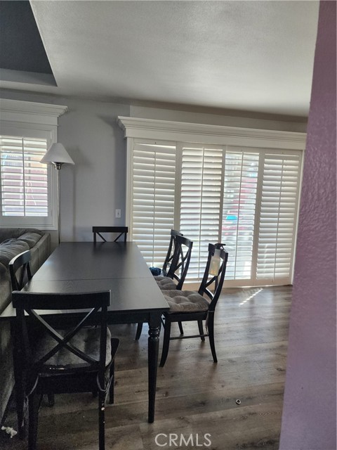 Detail Gallery Image 5 of 17 For 23787 Cold Spg, Moreno Valley,  CA 92557 - 3 Beds | 2/1 Baths