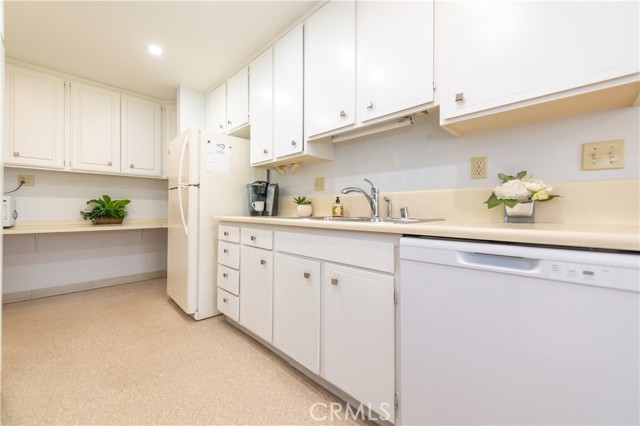 Detail Gallery Image 19 of 28 For 3217 via Carrizo #D,  Laguna Woods,  CA 92637 - 2 Beds | 2 Baths