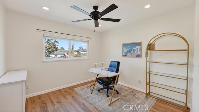 Detail Gallery Image 16 of 39 For 1761 Forum Way #D,  Corona,  CA 92881 - 3 Beds | 2/1 Baths