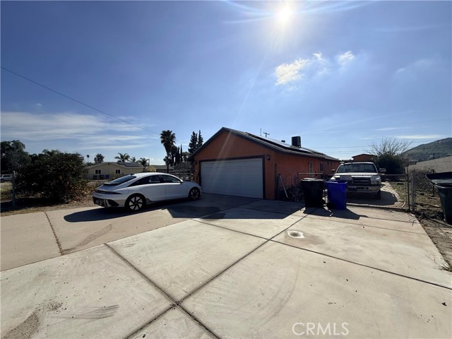 Detail Gallery Image 10 of 35 For 18837 6th, Bloomington,  CA 92316 - 3 Beds | 2 Baths