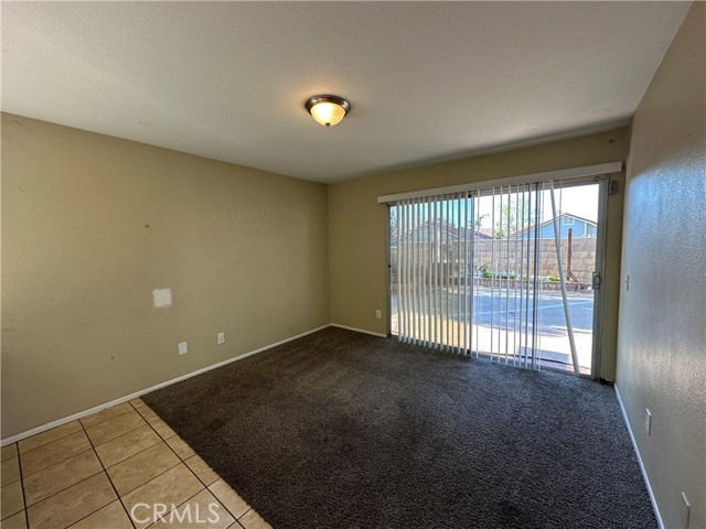 Detail Gallery Image 11 of 51 For 1155 W Victoria St, Rialto,  CA 92376 - 3 Beds | 2/1 Baths