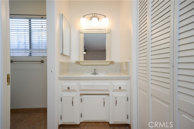 Detail Gallery Image 17 of 33 For 2416 Bladen, Bakersfield,  CA 93309 - 3 Beds | 2 Baths