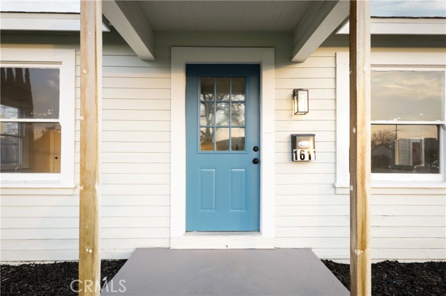 Detail Gallery Image 5 of 30 For 1611 Letts Ave, Corcoran,  CA 93212 - 3 Beds | 1 Baths