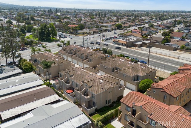 4311 Paramount Boulevard, Pico Rivera CA: https://media.crmls.org/medias/67d1fdcf-dda5-4318-9b53-103c44e43dc9.jpg