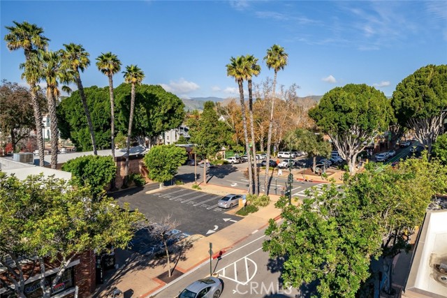 Detail Gallery Image 4 of 54 For 581 Higuera St #210,  San Luis Obispo,  CA 93401 - 2 Beds | 2 Baths
