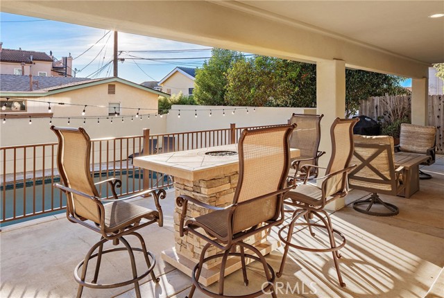 Detail Gallery Image 9 of 54 For 344 Capistrano, Pismo Beach,  CA 93449 - 4 Beds | 4/1 Baths