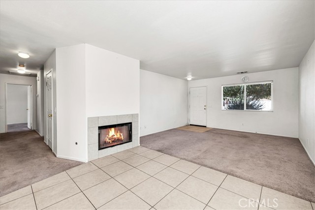 5154 Split Rock Avenue, 29 Palms CA: https://media.crmls.org/medias/67d2cf4d-80b7-487b-88e6-d698a5fff041.jpg