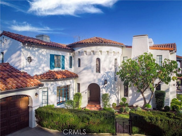1812 Linda Vista Avenue, Pasadena CA: https://media.crmls.org/medias/67d2ed23-b648-4cee-a788-44a95c4552d8.jpg