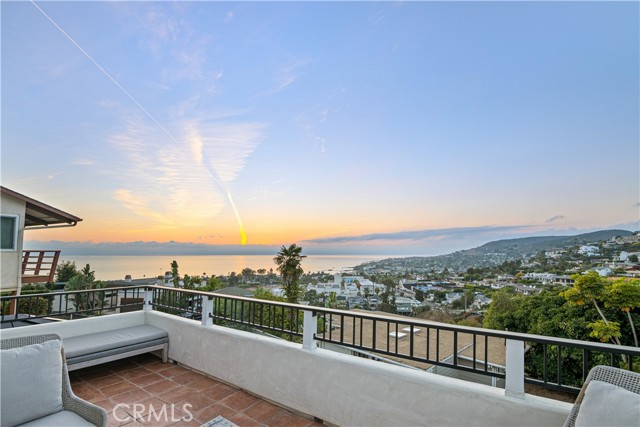 Detail Gallery Image 51 of 75 For 680 Temple Hills Dr, Laguna Beach,  CA 92651 - 4 Beds | 3/1 Baths