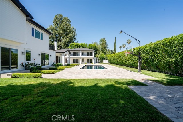Detail Gallery Image 39 of 59 For 20701 Dumont St, Woodland Hills,  CA 91364 - 8 Beds | 9 Baths