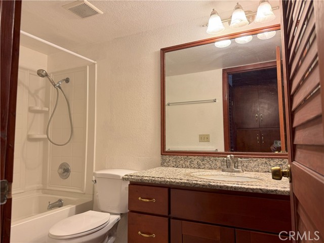 Detail Gallery Image 6 of 11 For 3535 Banbury Dr #133,  Riverside,  CA 92505 - 1 Beds | 1 Baths