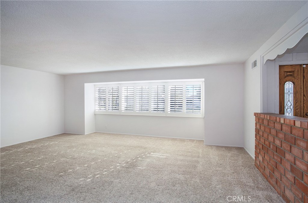 MLS #OC26096265 image #3