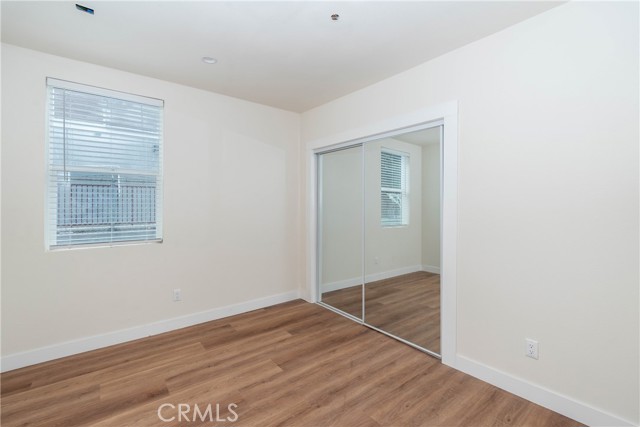1038 E 53rd Street, Los Angeles CA: https://media.crmls.org/medias/67d7f7d4-5eb3-4beb-96fc-e25a6216d869.jpg