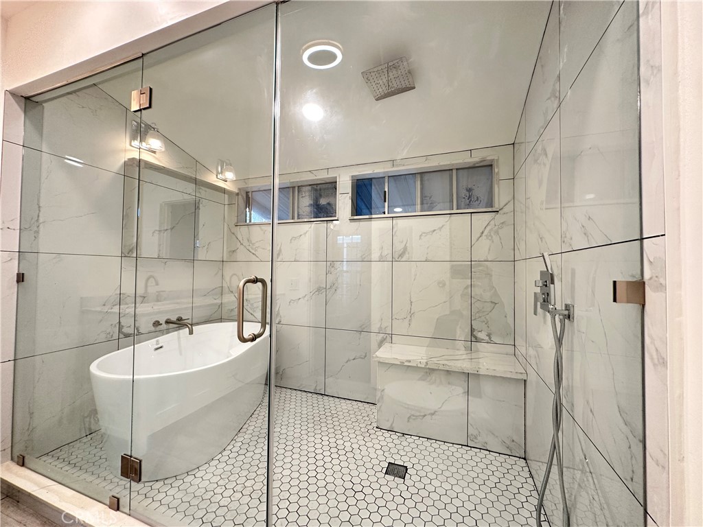 23301 Ridge Route Drive 198, Laguna Hills, CA 92653
