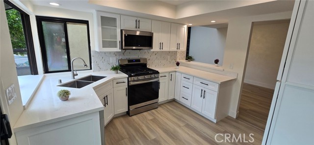 1364 Park Plaza Drive, Long Beach CA: https://media.crmls.org/medias/67d9c48c-1831-4b98-9ac6-3a828cadc1c8.jpg