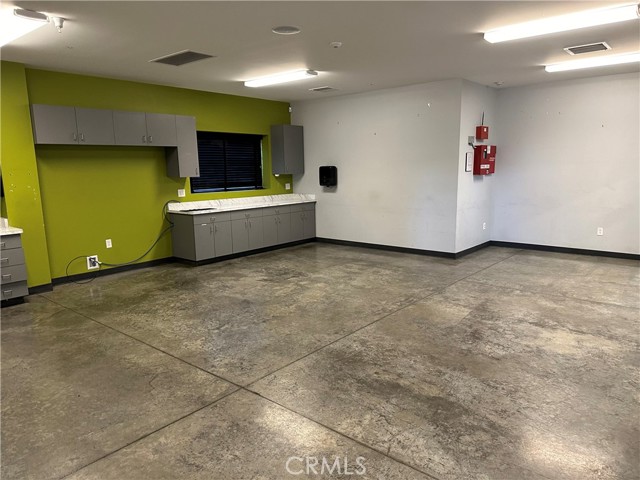 487 Ryan Avenue, Chico, California 95973, ,Commercial Lease,For Rent,487 Ryan Avenue,CRSN24083709