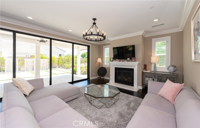 Detail Gallery Image 15 of 47 For 102 Diamondback, Irvine,  CA 92618 - 4 Beds | 4 Baths