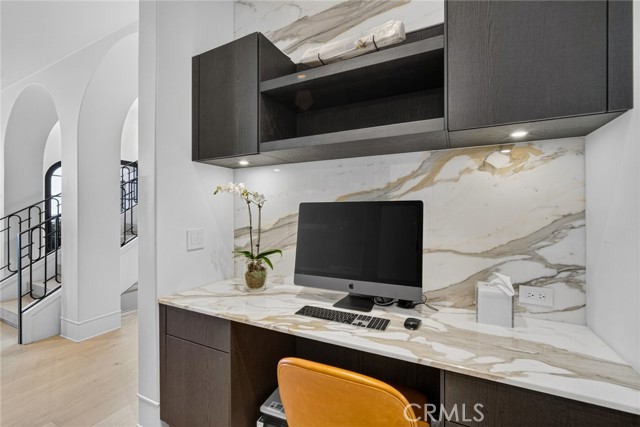 922 EMERALD BAY, Laguna Beach CA: https://media.crmls.org/medias/67daa3ef-1ee5-4541-a236-f66e77fdaec4.jpg