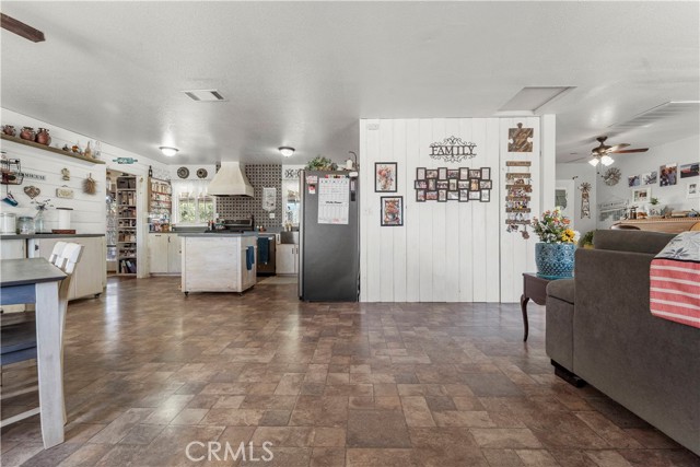 Detail Gallery Image 4 of 17 For 43170 Armadilla St, Newberry Springs,  CA 92365 - 2 Beds | 2 Baths