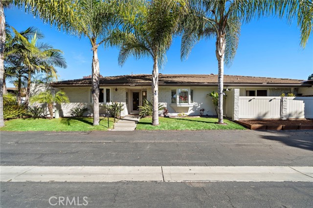 Front Image Thumbnail for CROC25267697