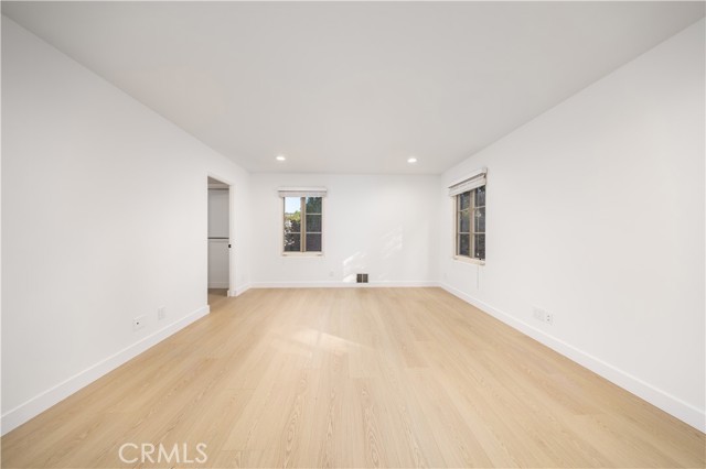 2175 Roanoke Road, San Marino CA: https://media.crmls.org/medias/67ded27b-7cd4-4522-ad62-69860fc4960f.jpg