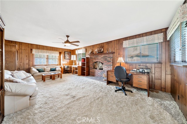 Detail Gallery Image 21 of 34 For 5504 E Crest De Ville Ave, Orange,  CA 92867 - 3 Beds | 2/1 Baths