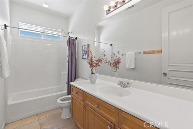 21 Plaza Modena, Lake Elsinore CA: https://media.crmls.org/medias/67dfc6d6-d4ed-4c09-80d8-c7201bfe761a.jpg
