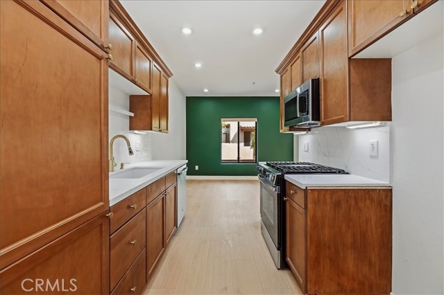 1045 Villorrio S, Palm Springs, CA 92262