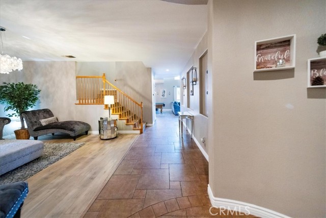 25933 Schafer Drive, Murrieta CA: https://media.crmls.org/medias/67e00011-f4db-4bb8-a385-45d8d0b42c7d.jpg