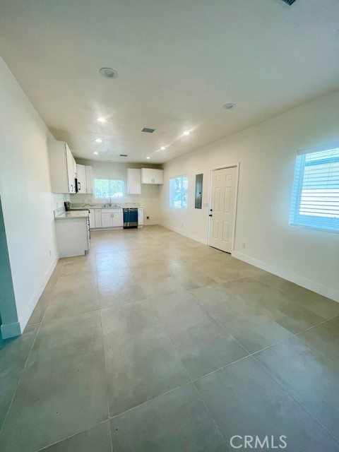 Detail Gallery Image 16 of 16 For 3996 Van Buren Blvd, Riverside,  CA 92503 - 3 Beds | 2 Baths
