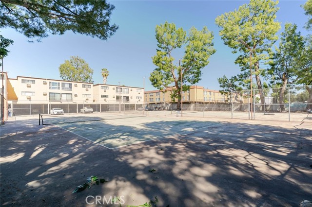 Detail Gallery Image 20 of 22 For 17900 Sherman Way #320,  Reseda,  CA 91335 - 1 Beds | 1 Baths