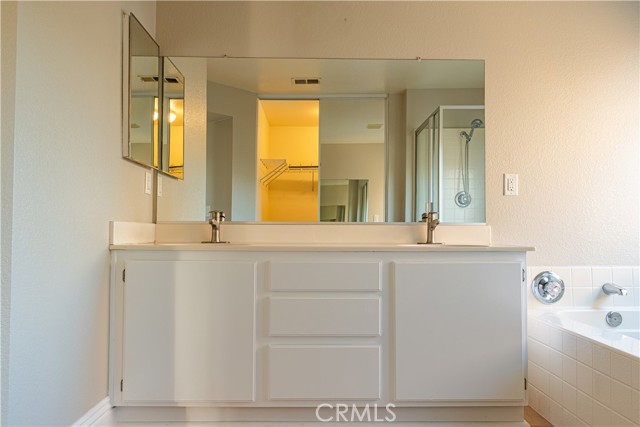 Detail Gallery Image 13 of 24 For 29 Plushstone, Rancho Santa Margarita,  CA 92688 - 3 Beds | 2/1 Baths