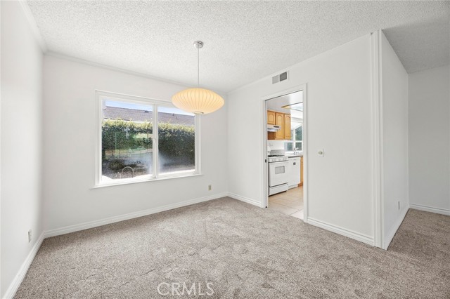 312 Marymont Avenue, Placentia CA: https://media.crmls.org/medias/67e23bb0-c3f1-4145-a5e2-916ff03a9180.jpg