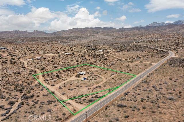 Detail Gallery Image 2 of 21 For 4444 Sagebrush, Pioneertown,  CA 92268 - – Beds | – Baths