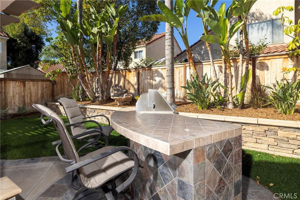 MLS #OC25198185 image #9