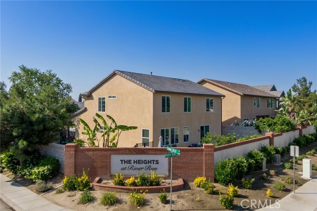 12200 White Rapids Way, Bakersfield CA: https://media.crmls.org/medias/67e31ece-eb8d-4203-a012-df9a23694785.jpg