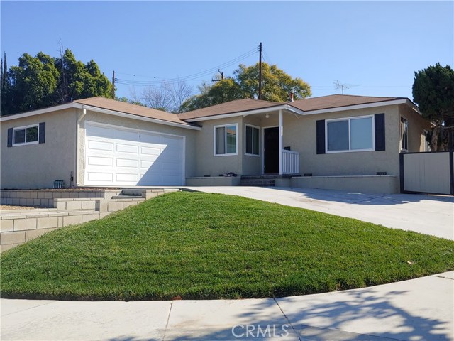 12140 Singleton Dr, La Mirada, CA 90638