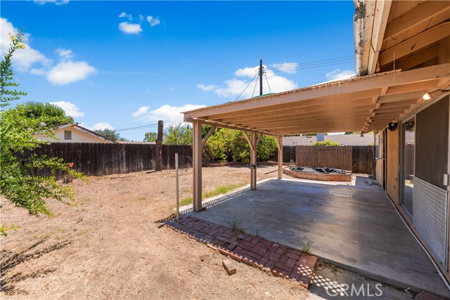 9946 Ruffner Avenue, North Hills CA: https://media.crmls.org/medias/67e3c2a5-42ed-40f4-9e41-e528053461bc.jpg