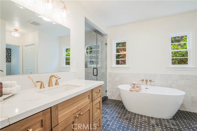 3500 Grayburn Road, Pasadena CA: https://media.crmls.org/medias/67e5d9cf-ebf3-43e8-835d-23b800c980c0.jpg