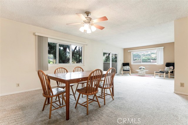 6700 Hillpark Drive, Los Angeles CA: https://media.crmls.org/medias/67e66c39-eaa2-406d-94c7-69c373a14c8f.jpg