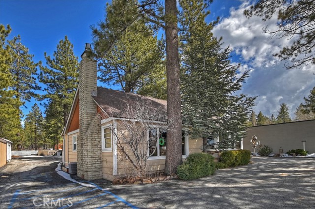 Detail Gallery Image 53 of 56 For 42161 Big Bear Bld, Big Bear Lake,  CA 92315 - 4 Beds | 3 Baths