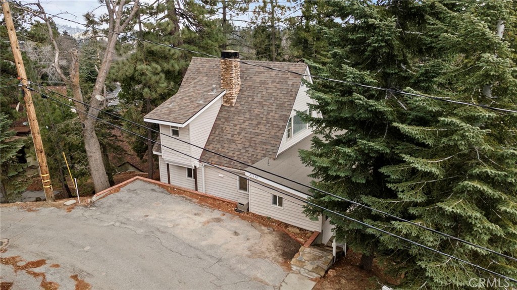 27638 Oak Knoll