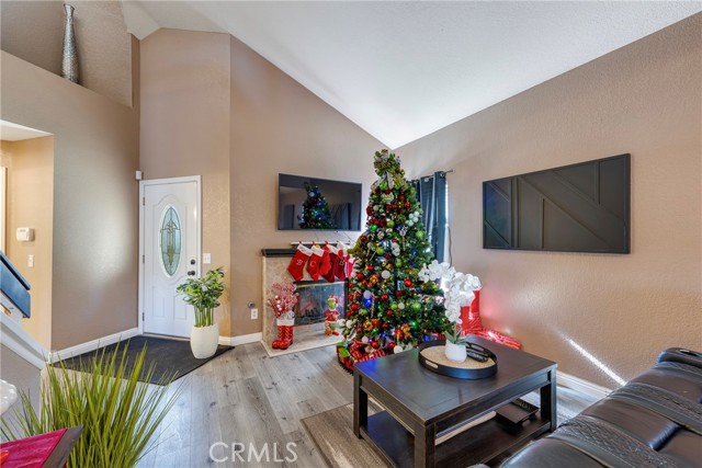 Detail Gallery Image 11 of 47 For 22562 Springdale, Moreno Valley,  CA 92557 - 4 Beds | 2/1 Baths