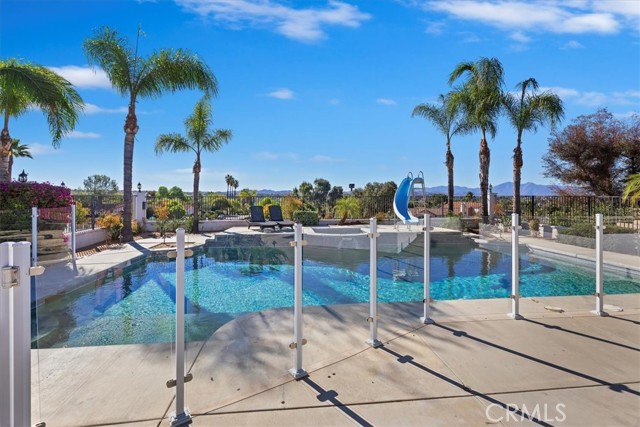 Detail Gallery Image 54 of 70 For 1042 Coronet, Riverside,  CA 92506 - 4 Beds | 4/1 Baths