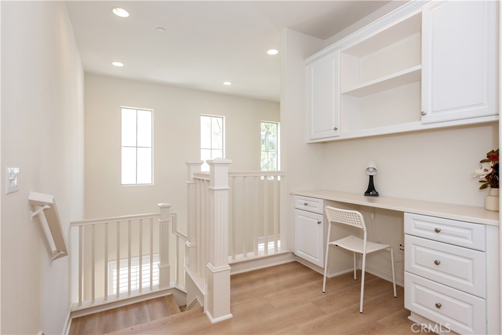 67e8cdcf E0db 4ced 9e5e 01b851ace7d8