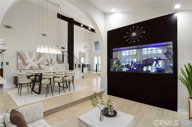 3757 Coldstream, Tarzana CA: https://media.crmls.org/medias/67e9bad0-ff4a-49db-ac0f-ddccea1c58af.jpg