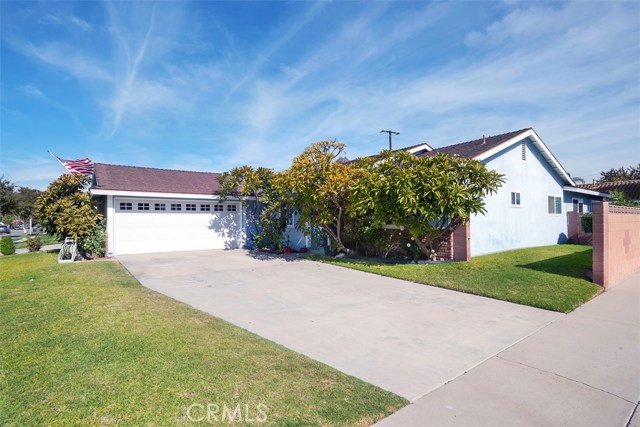 12702 Lamplighter St, Garden Grove, CA 92845