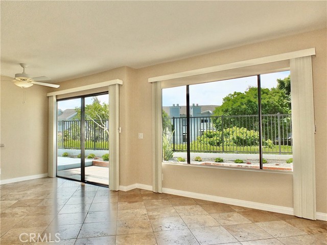 35 Bawley Street, Laguna Niguel CA: https://media.crmls.org/medias/67ea73b2-ebe3-412a-9155-d5e15244e772.jpg