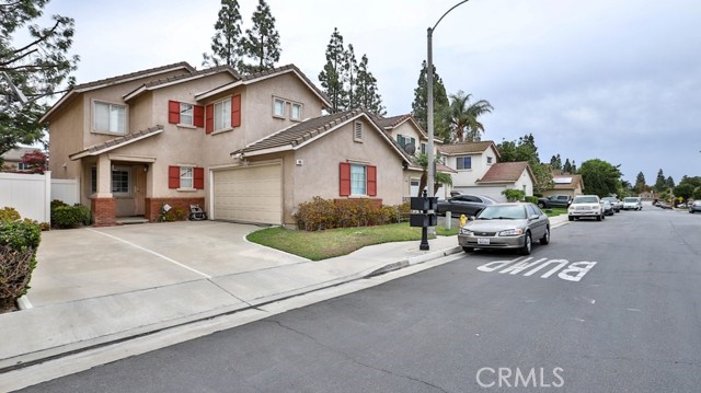 Image 2 for 991 Primrose Ln, Corona, CA 92878